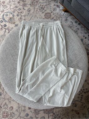 Lululemon Soft Jersey straight leg mid rise pant